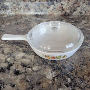 Corning Ware 6 1/2 inch Spice of Life Skillet/sauce pan with lid